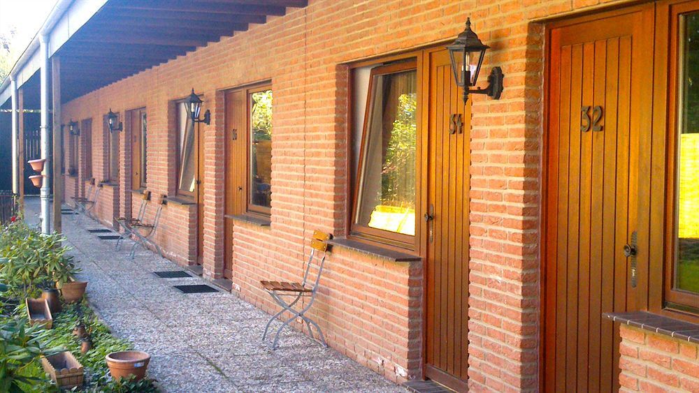 Hotel Kaiserhof Lehrte Ngoại thất bức ảnh